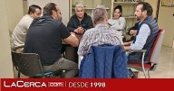 El concejal de Abastos se reúne con vendedores de Los Invasores, para mantener un contacto fluido con ocasión de las obras de mejora en los Ejidos