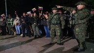Ante amenazas de EEUU: Gobierno de Venezuela asegura que las armas "las tiene el pueblo"