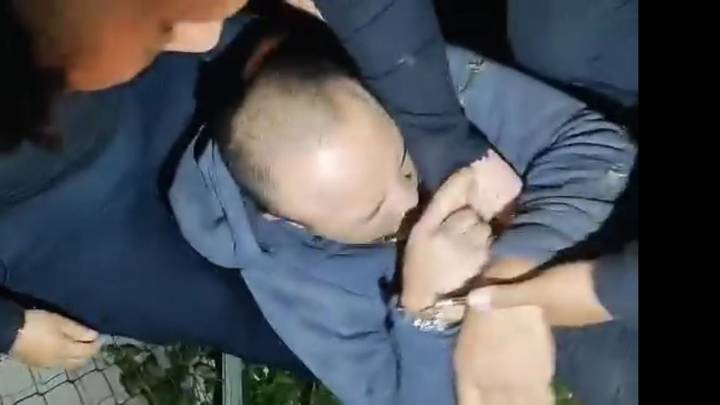 Turba lincha a hombre acusado de robo en Mixquiahuala, Hidalgo (Video)