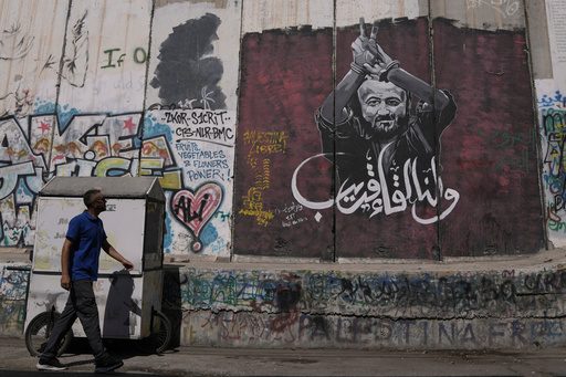 Israel rejects freeing from prison the most popular Palestinian leader