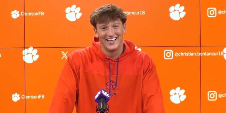 WATCH: Christian Bentacur reflects on his first college football touchdown