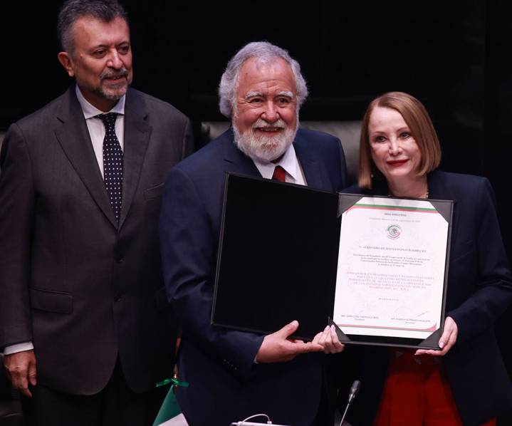 Encinas agradece ser representante de México en OEA