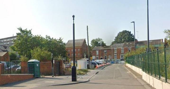 Man suffers neck injury after attempted robbery reported in Derby city centre