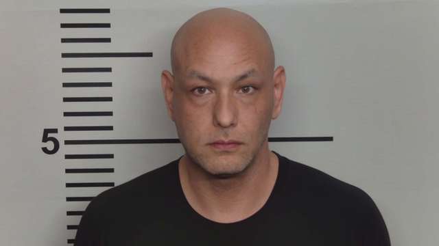 Man charged with child trafficking, rape; case spans Jefferson and Bullitt counties