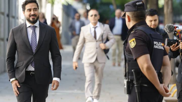 Alvise anuncia que irá a las elecciones con deportaciones masivas como su gran baza