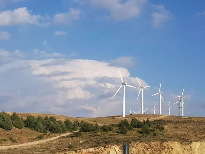 Paisajes de Teruel denuncia la compra por Repsol de parques eólicos “con permisos caducados”