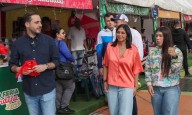 Vicepresidenta inaugura Expoferia Navideña 2025 con precios hasta 30% menores