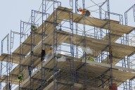 Developers should build more apartments for families, study argues