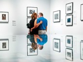 Exhiben retrospectiva fotográfica de Robert Capa