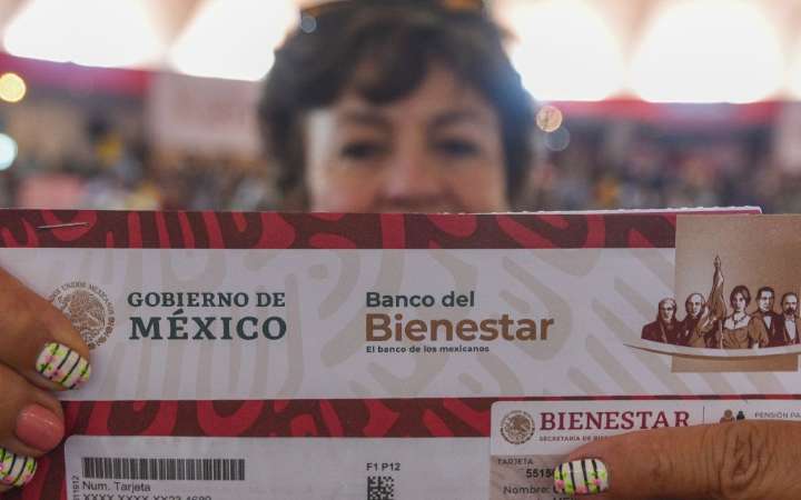 Qué se necesita para recibir la tarjeta de la Pensión Mujeres Bienestar