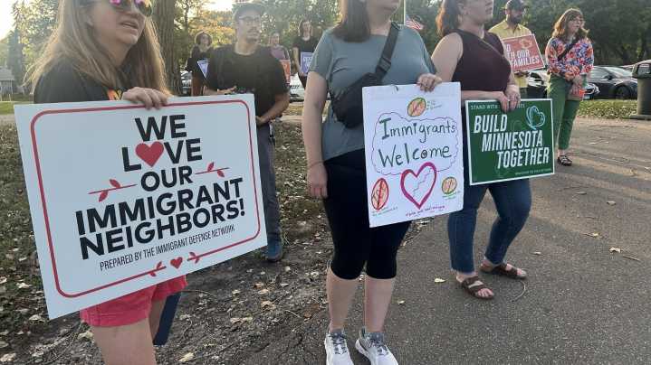 St. Paul ICE arrests spark concern among neighbors and immigrant advocates