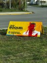 Atacaron la cartelería de campaña de Leo Roquel en Río Gallegos
