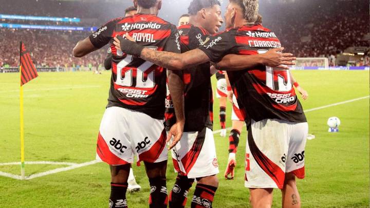 Flamengo, con Jorge Carrascal, eliminó a Racing, de Duván Vergara, y es el primer finalista de Libertadores