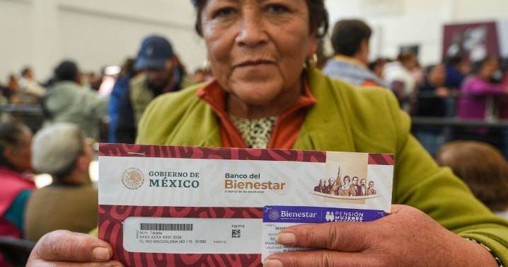 Mujeres Bienestar 60 a 65 años: ¿Cuándo cae el primer pago a las nuevas beneficiarias? Fechas del aviso por mensaje SMS del primer depósito