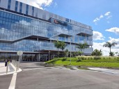 Un nuevo centro de salud en Miami incorpora inteligencia artificial "desde la consulta"