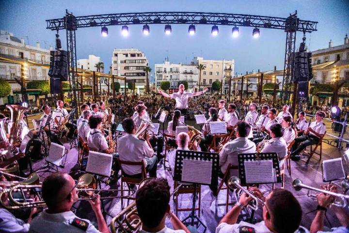 El Ayuntamiento abona el primer pago de las subvenciones a las bandas y asociaciones de música