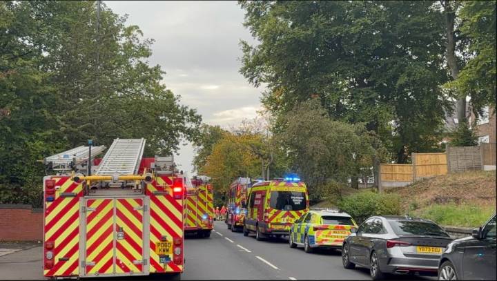 Police say 4 injured after car ramming and stabbing outside synagogue in Manchester