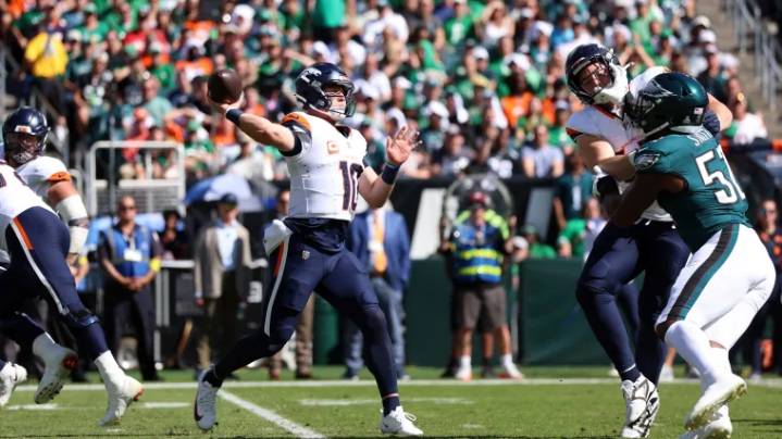 Denver Broncos do something they had done just once in 113 tries in shocking win over Eagles