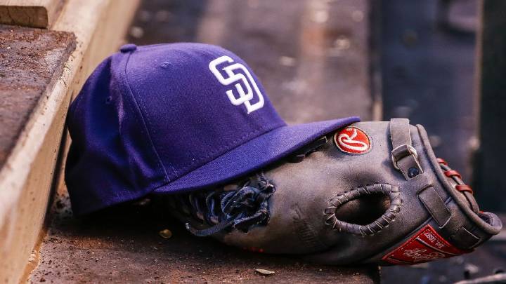 Padres' Iglesias suspended, Bogaerts fined for spat with umps