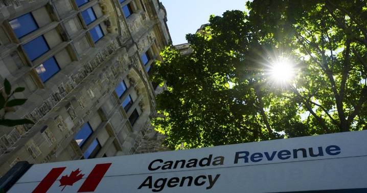 CRA call centres offered too many taxpayers bad advice, auditor general says