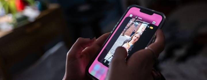 New York City Sues Social Media Giants Over Addictive Features
