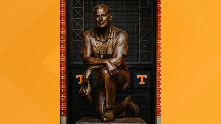 UT honors coaching legends with 'Champion Corner' outside Neyland Stadium