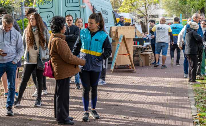 Más servicios en tu barrio llega esta semana a Mataderos, Caballito, Núñez y La Boca