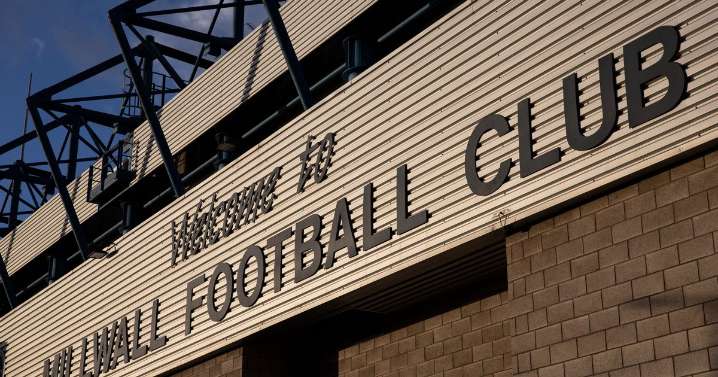 Millwall v Leicester City live team news and match updates