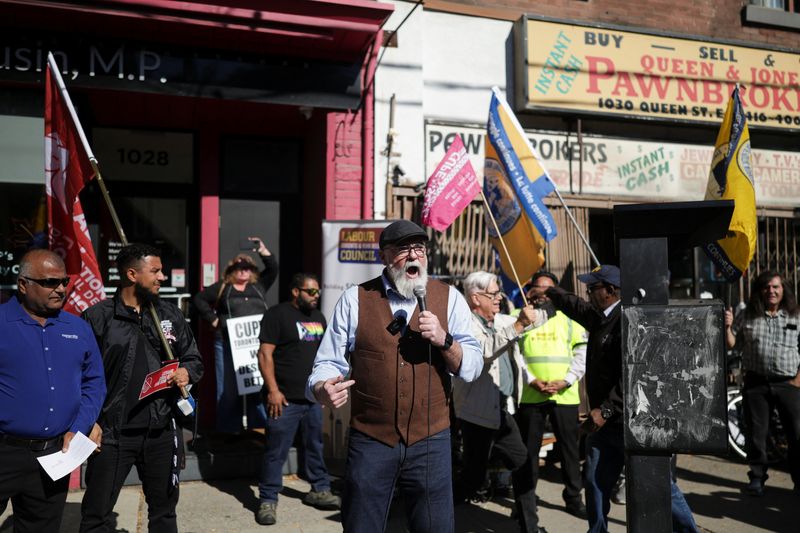 Canadian postal workers protest as strike enters seventh day