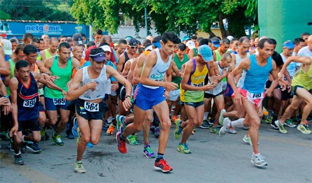 Carrera y Caminata de Clínica del Este apoya a Senos Ayuda y Anticanceroso