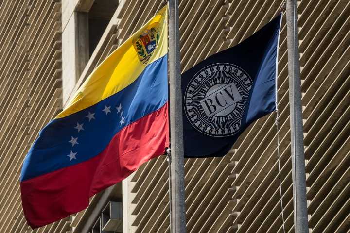 Anunciada tasa de dólar para el lunes 13 de octubre