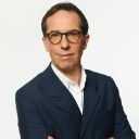 L'Oréal 'ready to consider talks with Armani Group', says its chief executive