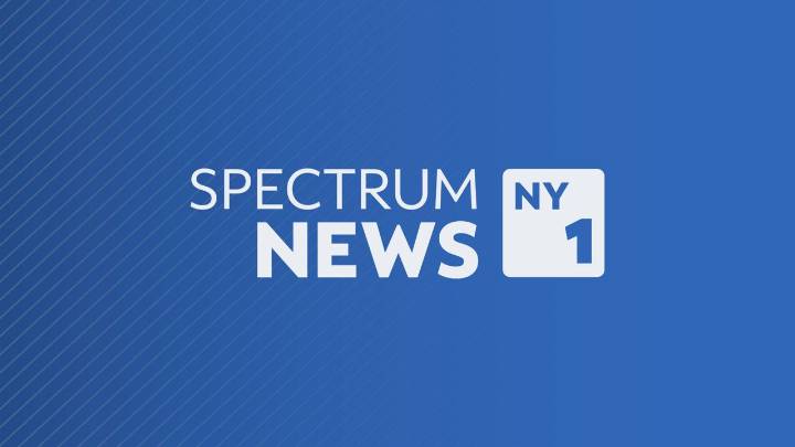 Brooklyn teacher arrested, accused of kissing student: NYPD