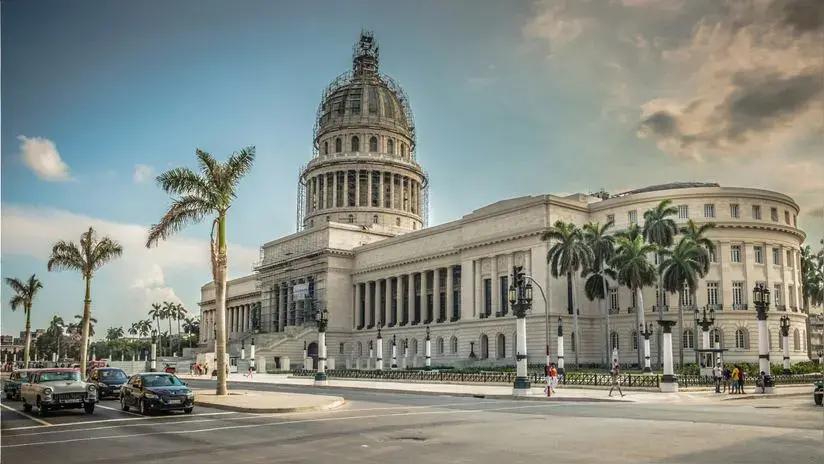 ¡No va más! LATAM Airlines Perú cancela la ruta Lima-La Habana por cobro de TUUA de transferencia: ¿Qué pasó?