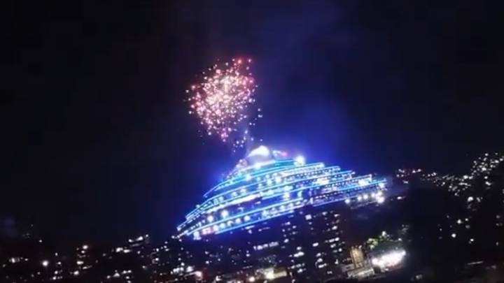 "Afuera había risas mientras adentro hay personas que están viviendo un infierno": hija de preso político sobre acto de fuegos artificiales en el Helicoide