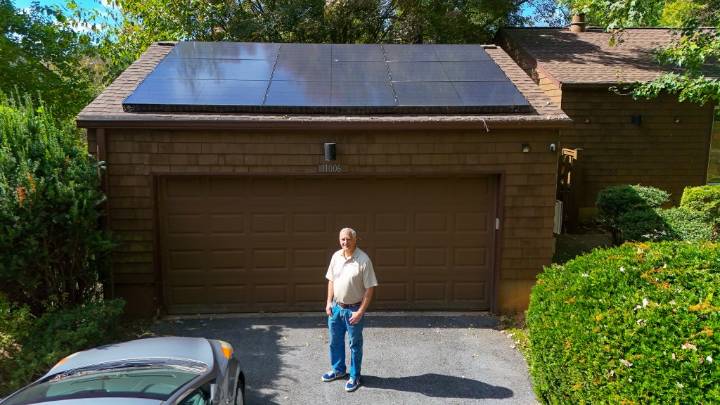 Solar energy surge: Installations soar as sun sets on federal tax credits