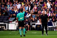 Sábado de locura para Hansi Flick: expulsión y celebración con gestos obscenos tras agónica victoria del Barcelona