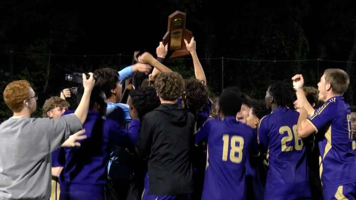 Bowling Green repeats as 4th Region boys soccer champions with 4