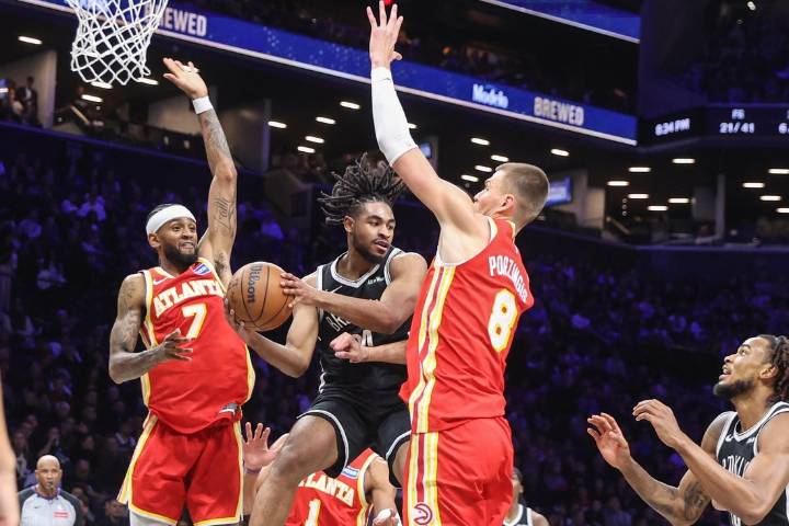 Deadspin | Without Trae Young, Hawks face winless, depleted Pacers