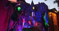 Like Zoinks! A&J's Halloween House brings Scooby