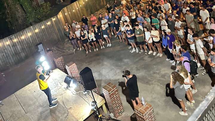 Campus prayer movement spreads through Greek life nationwide among students