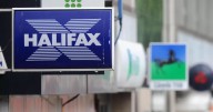 Halifax, NatWest, and Lloyds Bank all closing down 10 branches this week