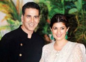 Twinkle Khanna recalls the time she rescued Akshay Kumar from a crashing airplane