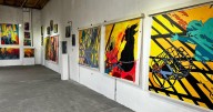 Tres artistas se únen en la exposición "A quien árbol se arrima..."