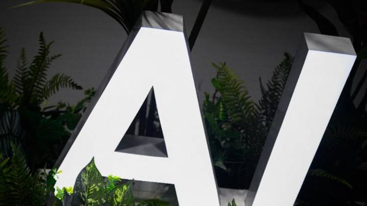 Meta eleva su gasto en inteligencia artificial y acorta distancia con Microsoft