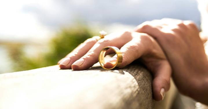 11 Women On Their Biggest Marriage Regrets