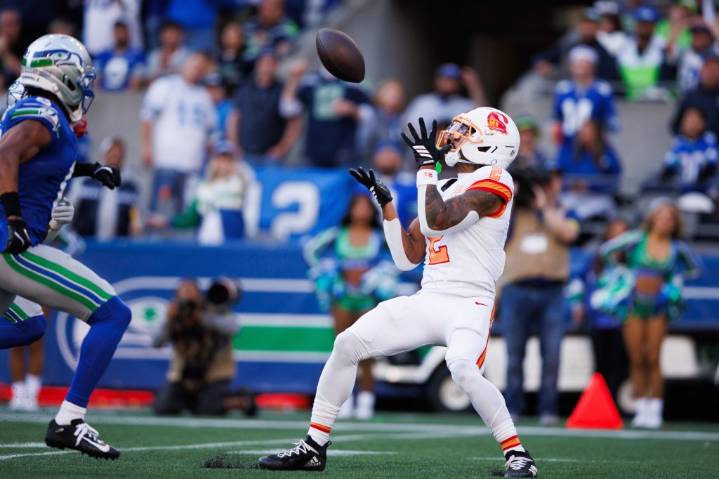 Emeka Egbuka sets more rookie receiving records for Bucs