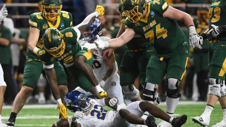 South Dakota State vs. North Dakota State channel, live stream, time, TV schedule to watch FCS No. 1 vs. No. 2 game
