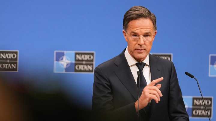 Rutte recuerda que todos los aliados acordaron el gasto del 5% en Defensa, tras las amenazas de Trump a España