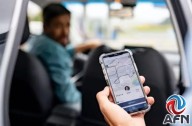 Uber ya puede operar en aeropuertos de México, aseguran